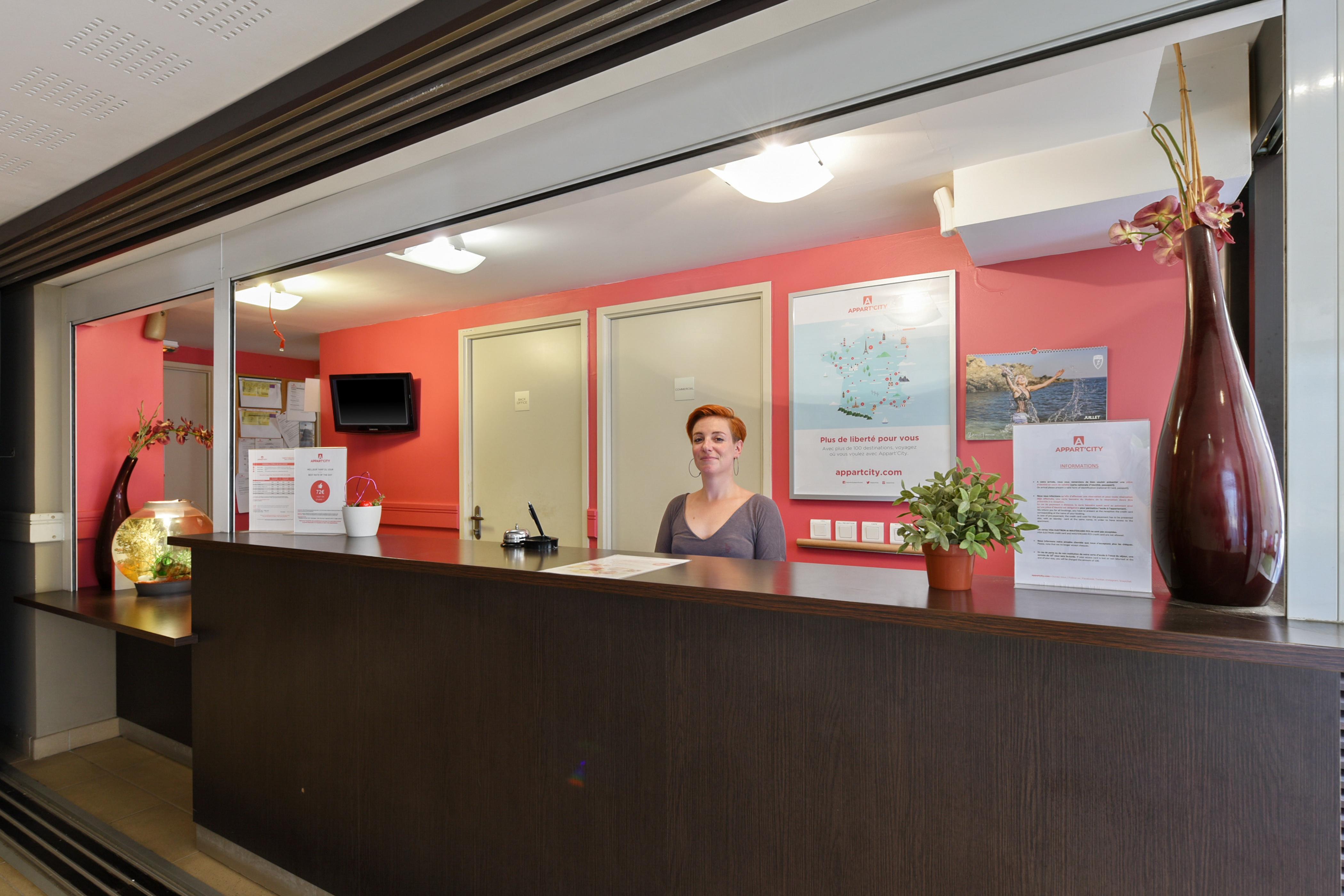 Comfort Aparthotel Six-Fours Six-Fours-les-Plages Eksteriør billede