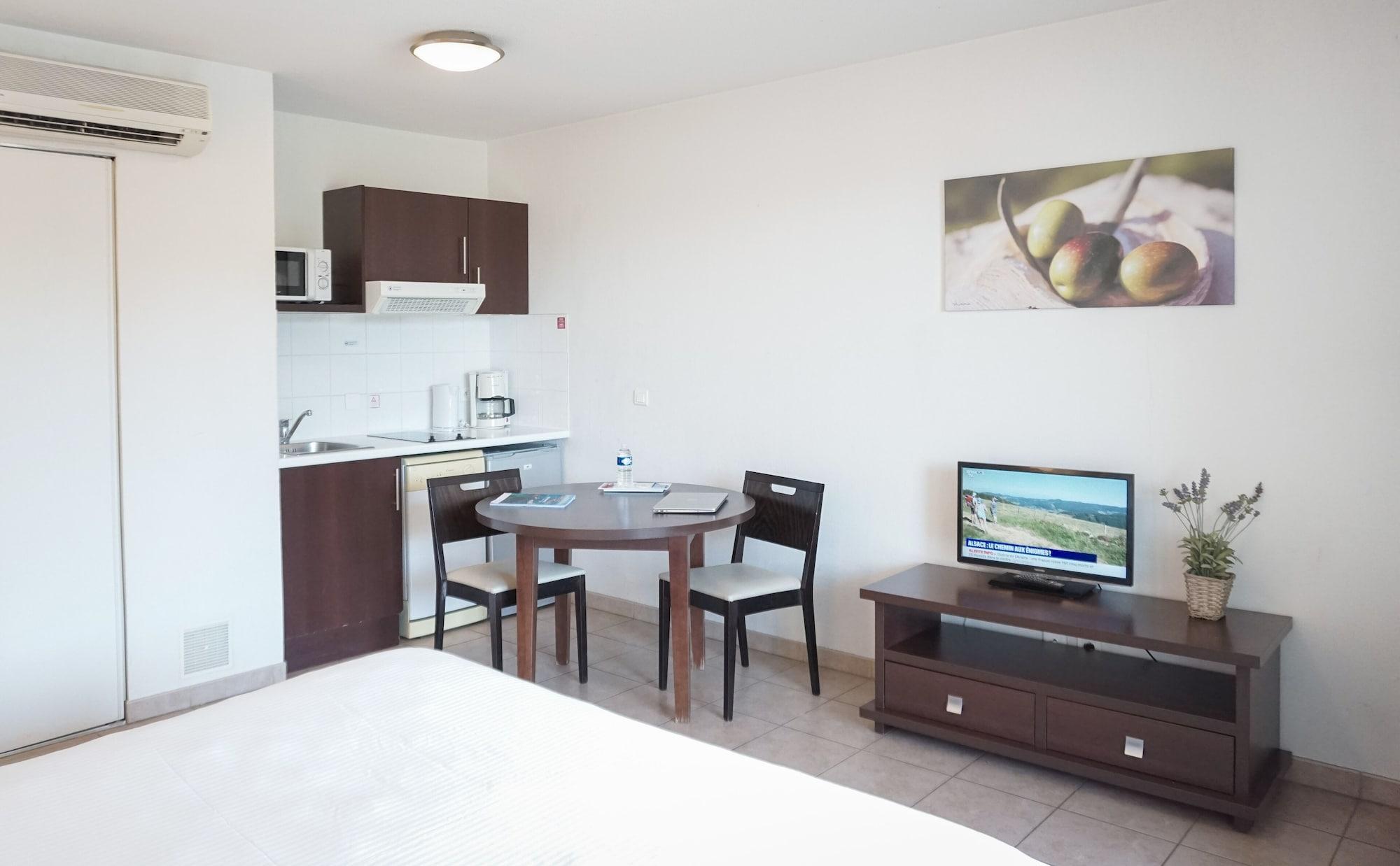 Comfort Aparthotel Six-Fours Six-Fours-les-Plages Eksteriør billede
