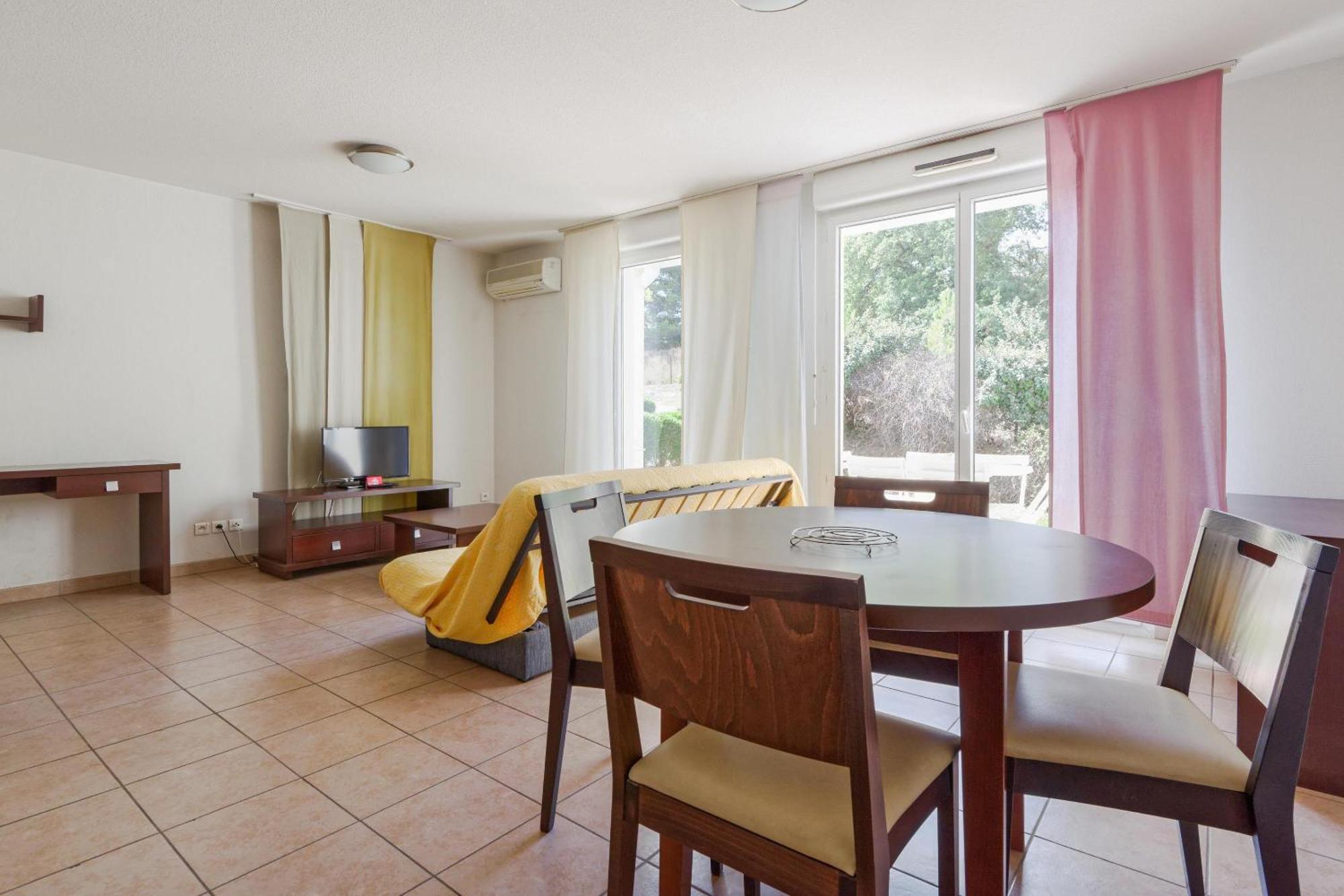Comfort Aparthotel Six-Fours Six-Fours-les-Plages Eksteriør billede