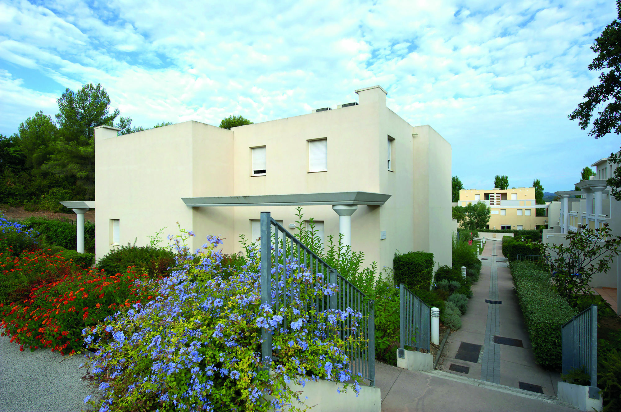 Zenitude Hotel-Residences Toulon Six Fours Six-Fours-les-Plages Eksteriør billede